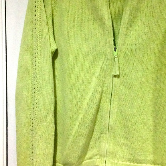 Sweater - Picture 3 of 3